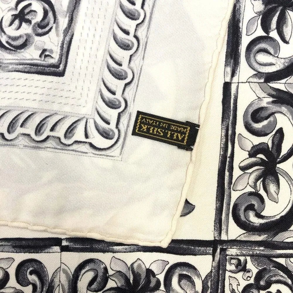 521195AS (S2) Loewe Scarf Multicolor Silk