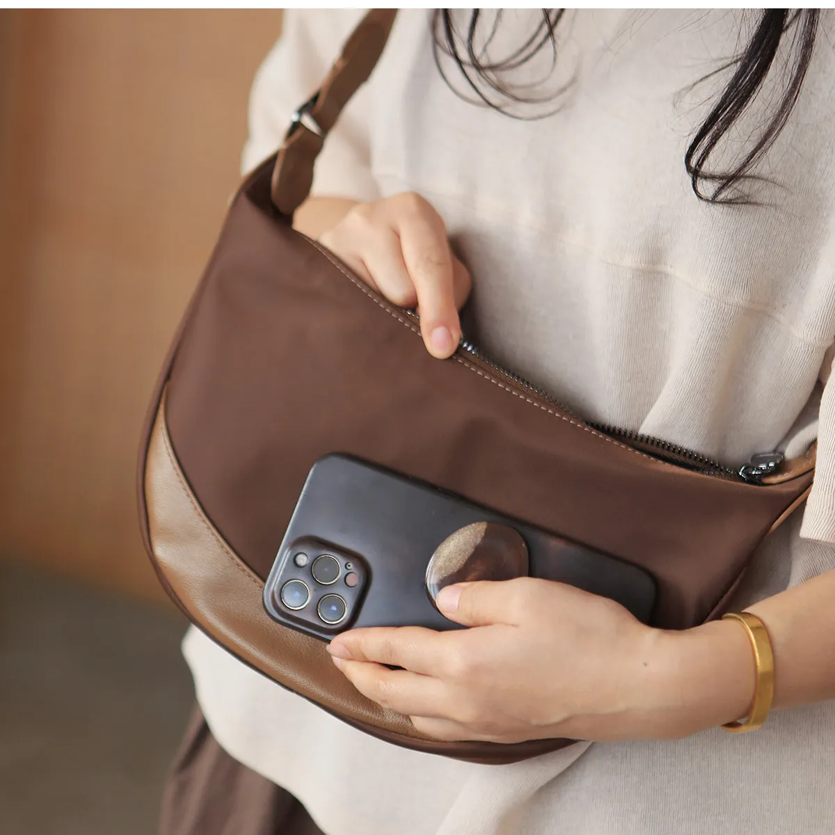 Chic Women's Nylon Crossbody Bag Black Small Shoulder Purse