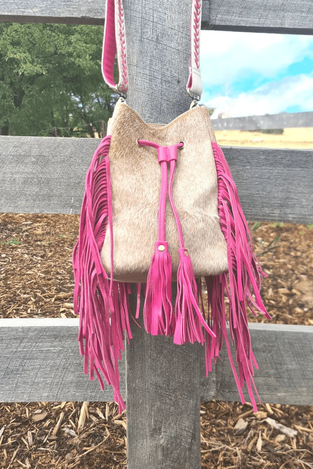 Cowgirl Cowhide Bag - Nat/Fuchsia