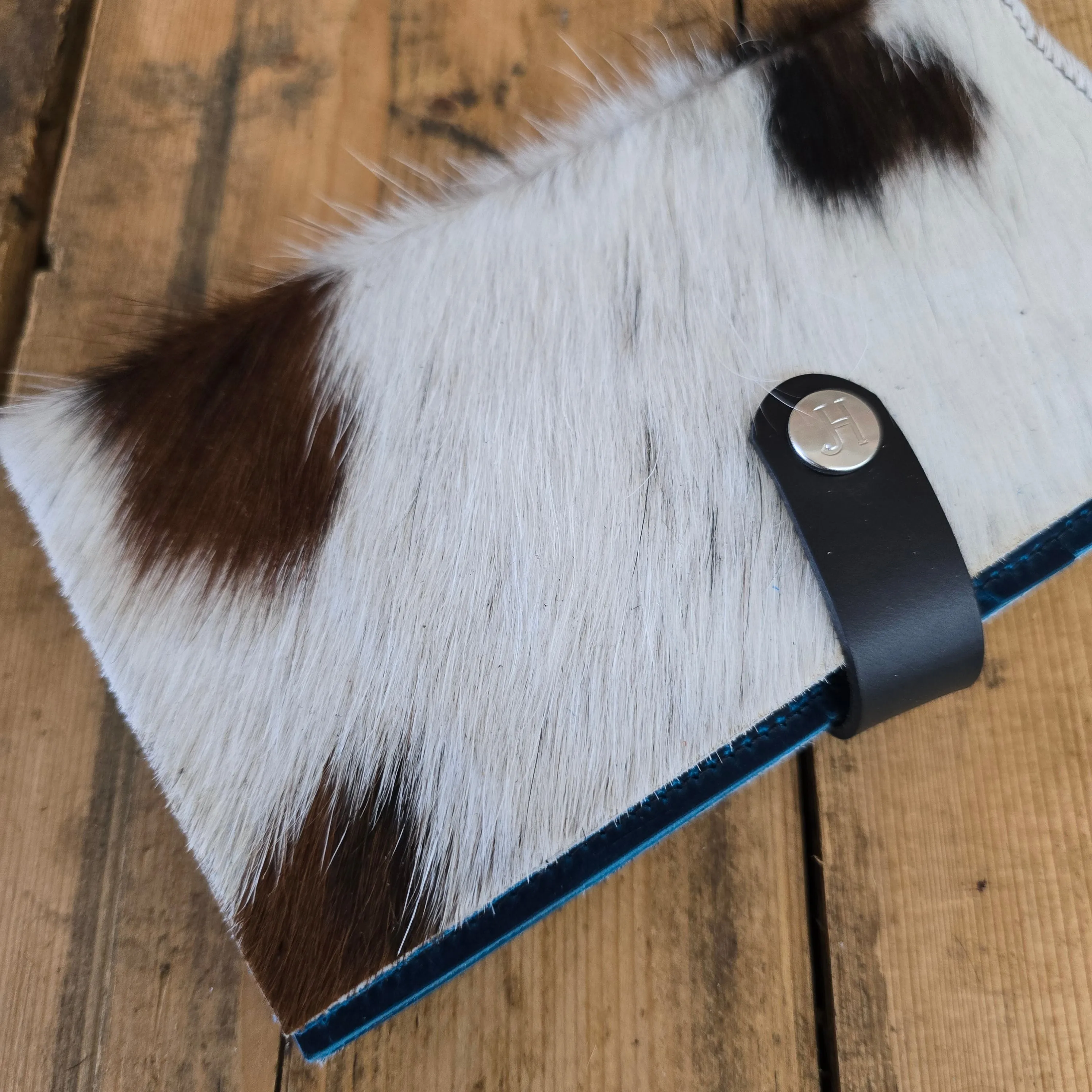 Cowhide Wallet (Blue Lagoon)