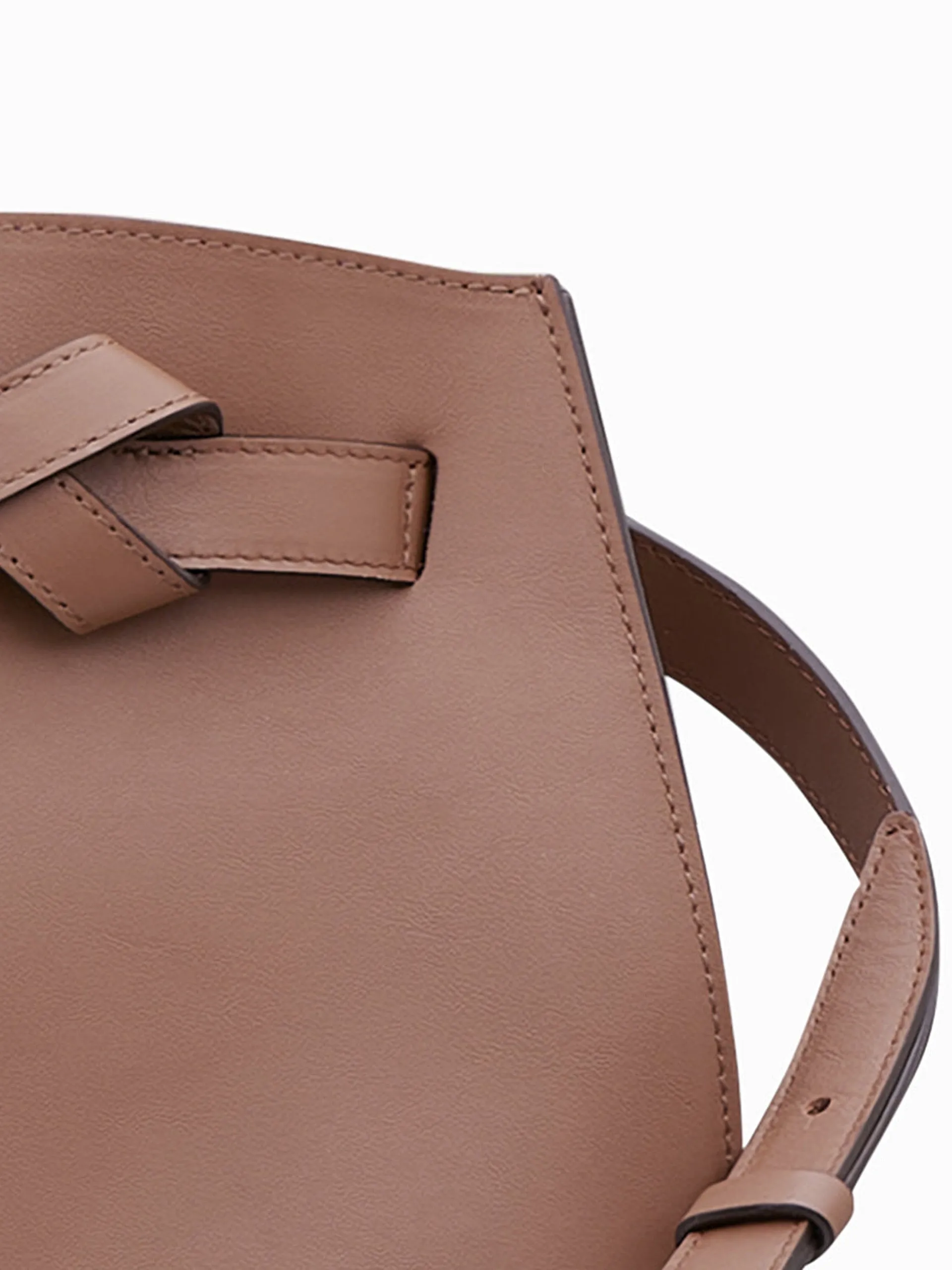 Dark taupe Himalia crossbody bag