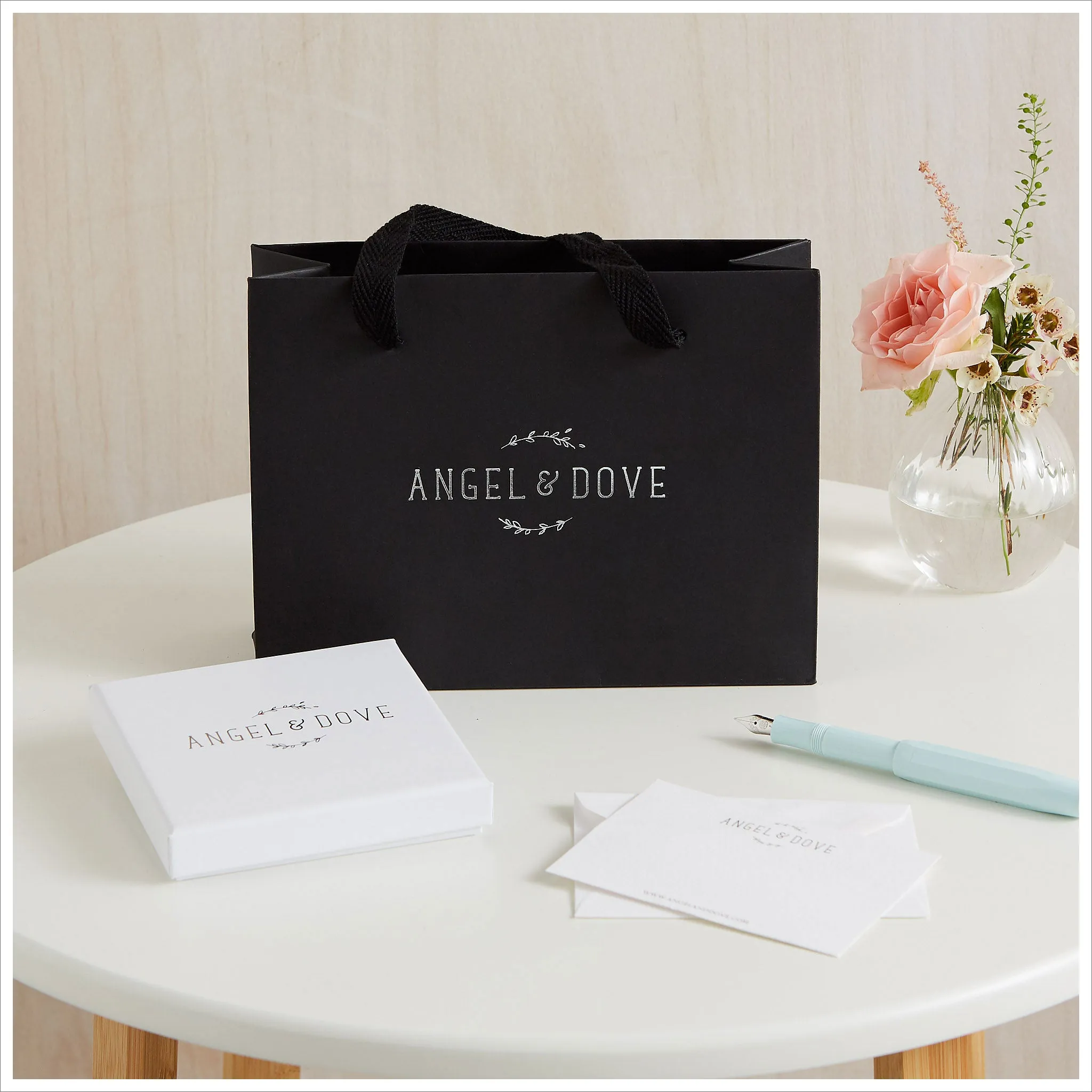 Heart Cremation Ashes Remembrance Bangle Sympathy Gift with Bag & Card