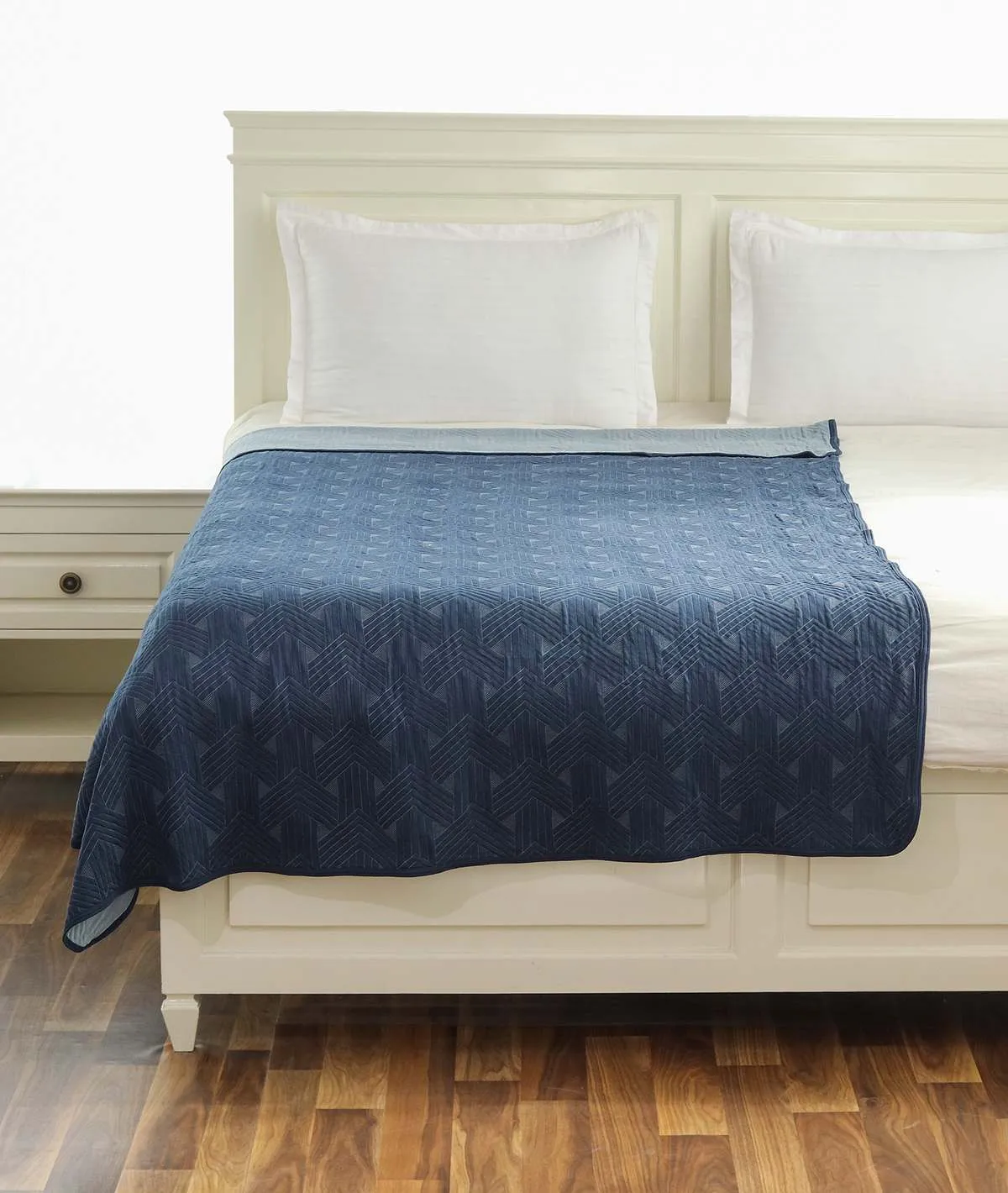 Parquet Texture Cotton Knitted Light Weight Quilted Blanket (Cambridge Blue)