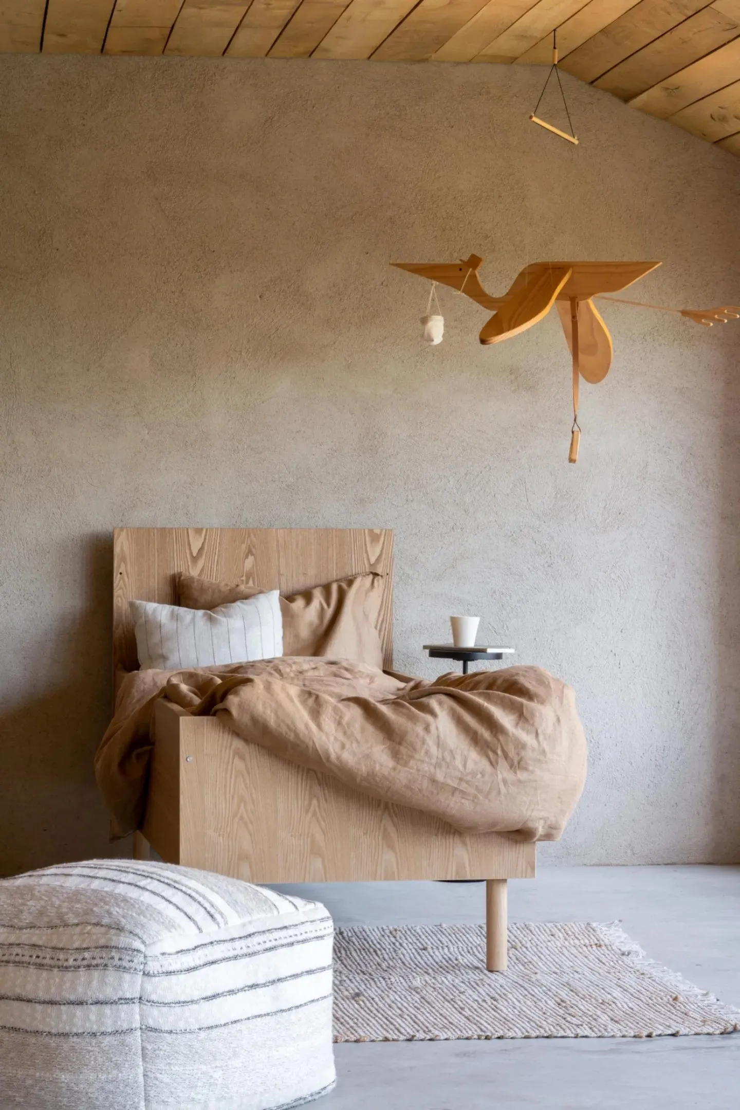 Quax, Wooden Bird Mobile, Pelican XL