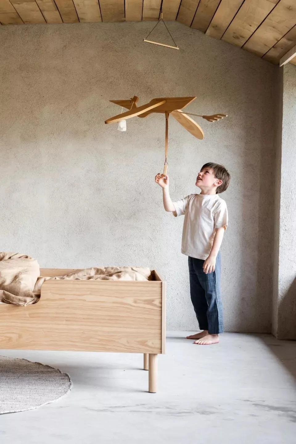 Quax, Wooden Bird Mobile, Pelican XL