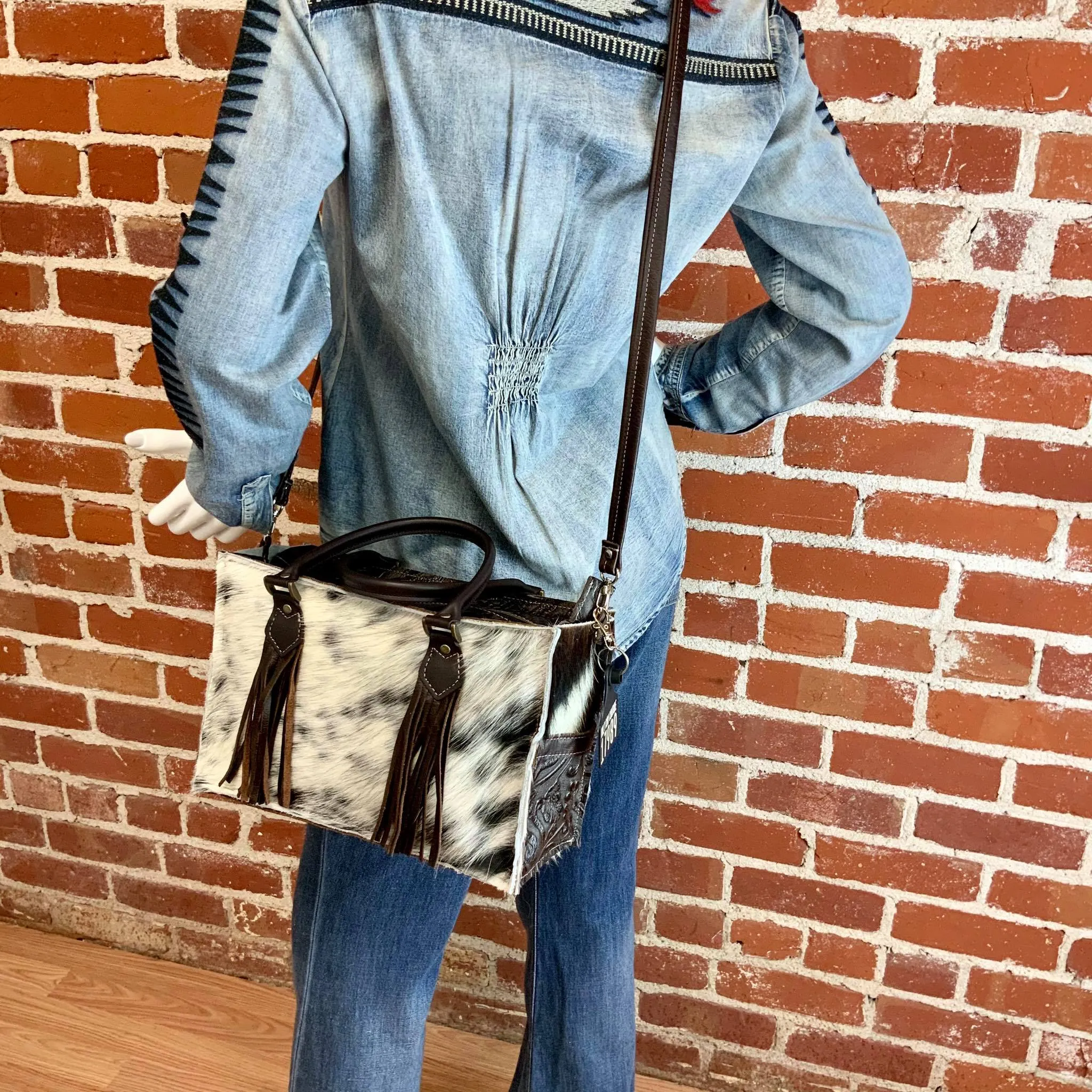 Small Town Hybrid Tote -  #17989