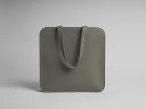 The 3L Oversized Laptop Tote