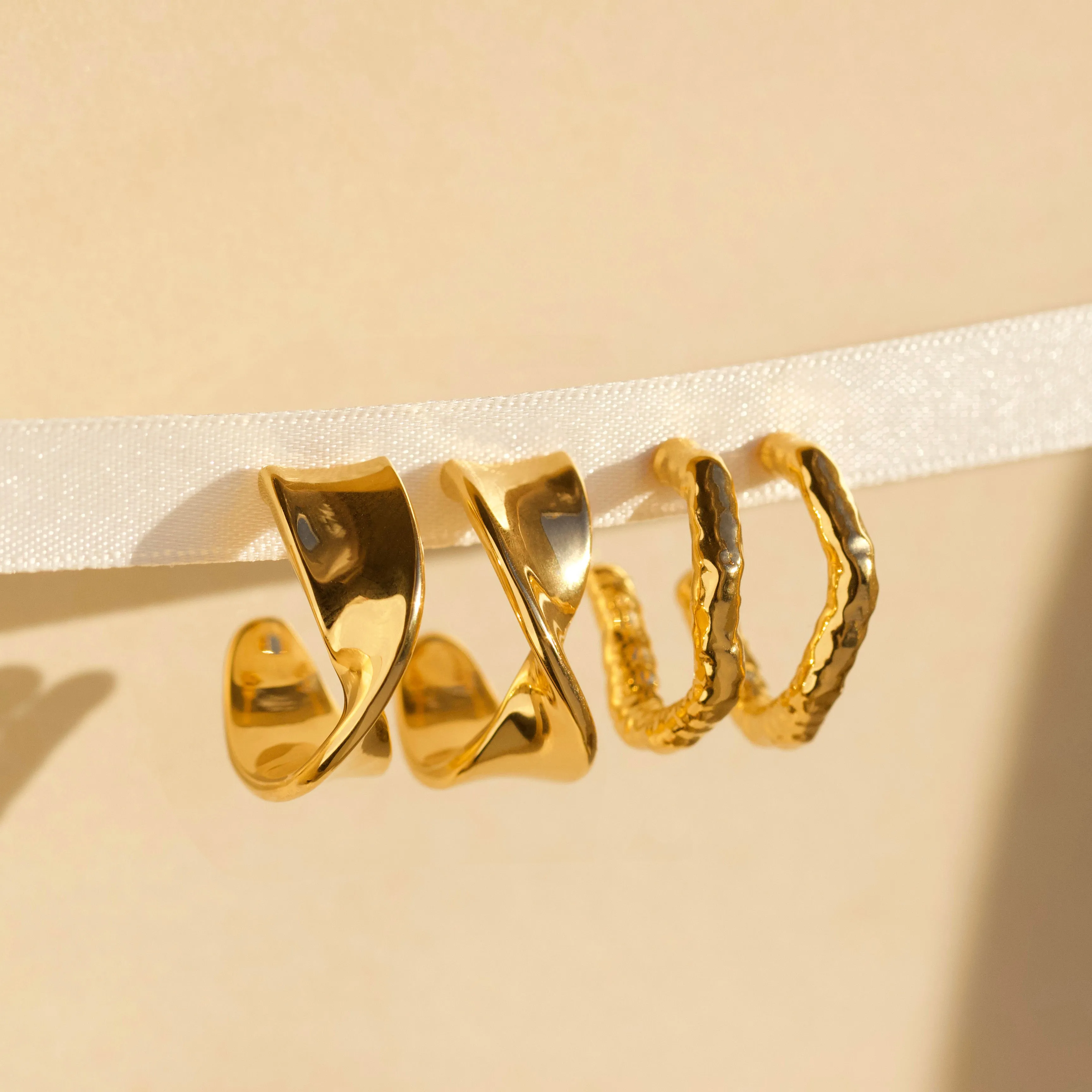 Vintage Twist Hoop Earrings