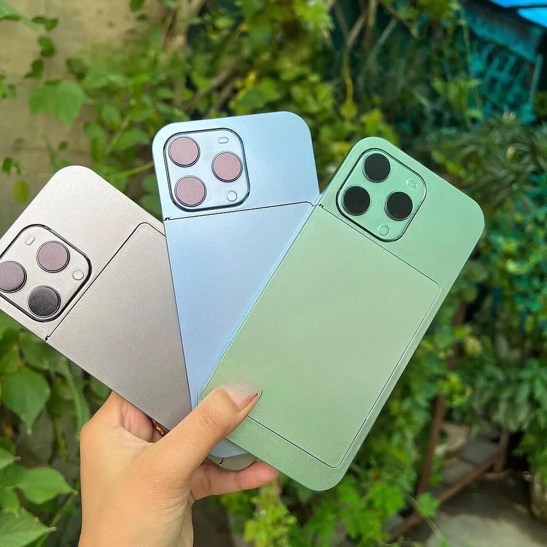 Viral Phone Eyeshadow Palette Matte Glitter Waterproof & Long-lasting Phone Palette